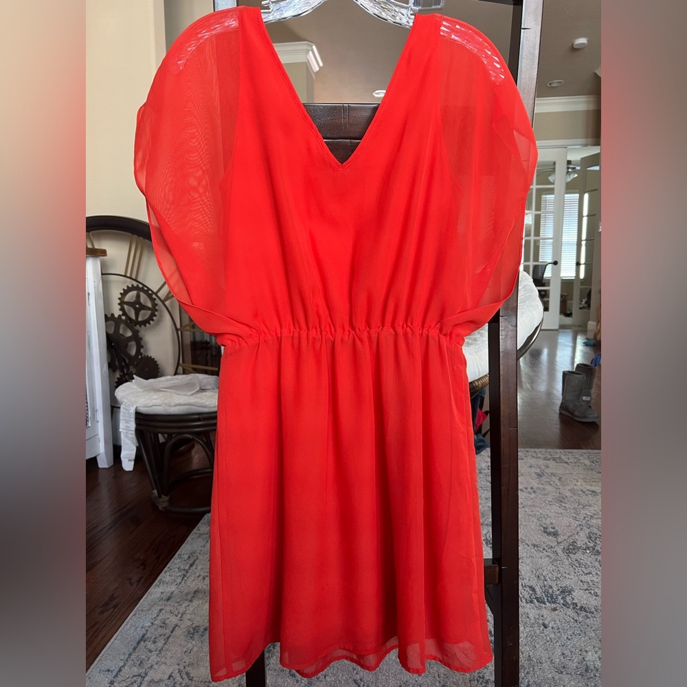 Red Dress - Picture 2 of 6